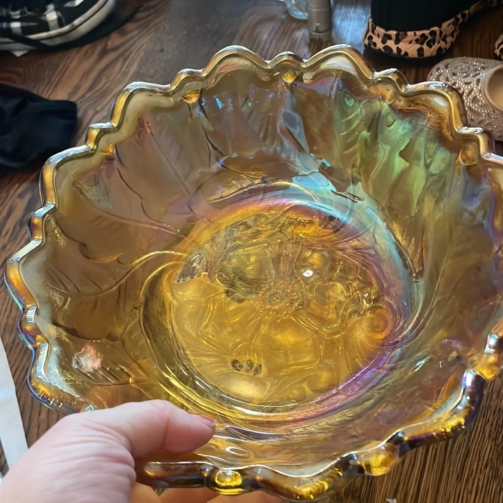 90s Indiana Glass Co. Wild Rose Marigold Carnival bowl